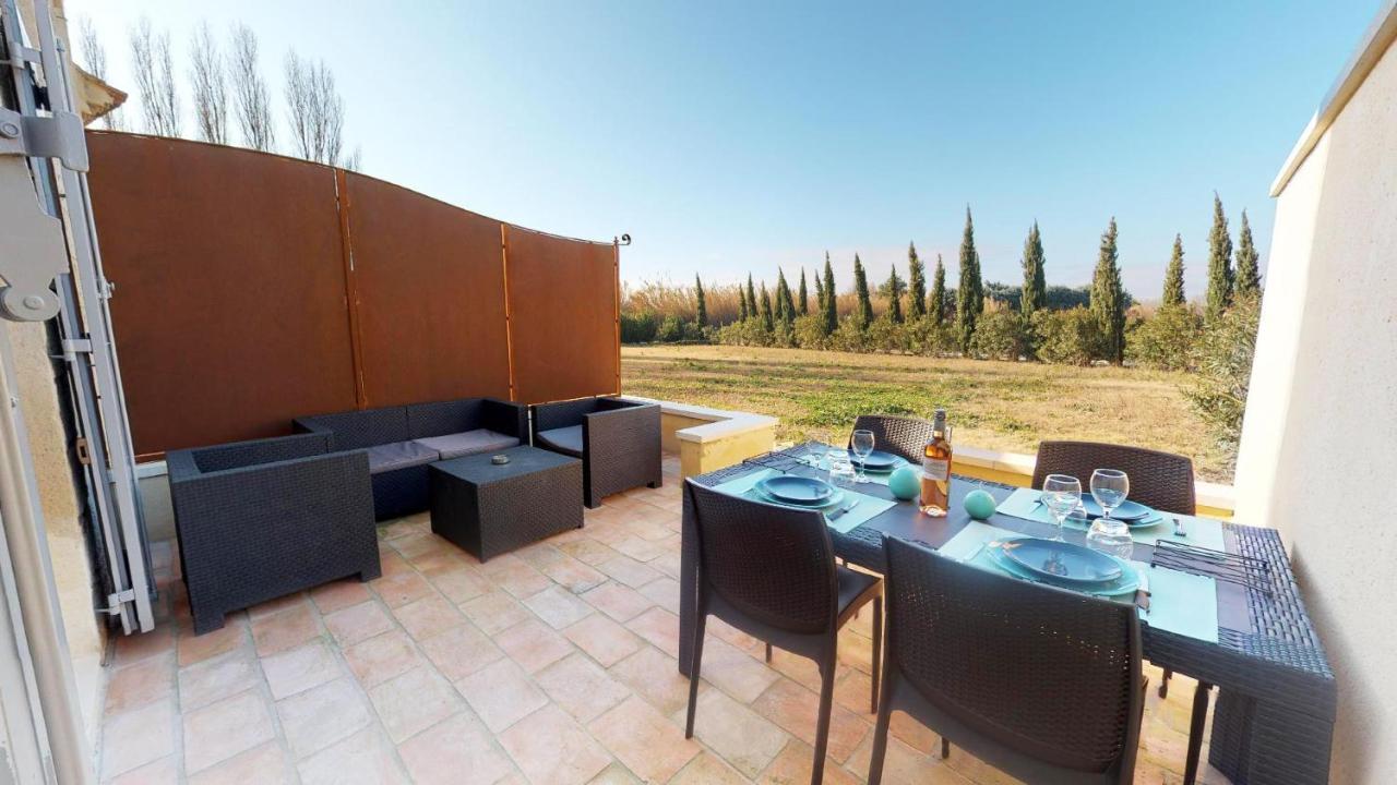 Le Mas De Guiguite Mézoargues Dış mekan fotoğraf
